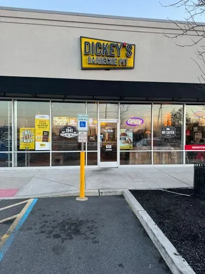 Dickey's Barbecue Pit