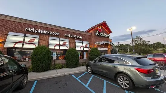 Applebee's Grill + Bar