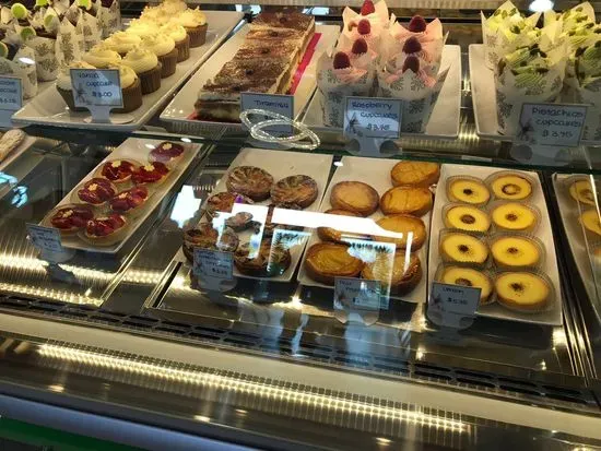 Les Délices Fine Pastries