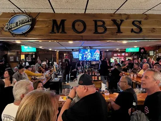 Moby Dick's Restaurant Lounge