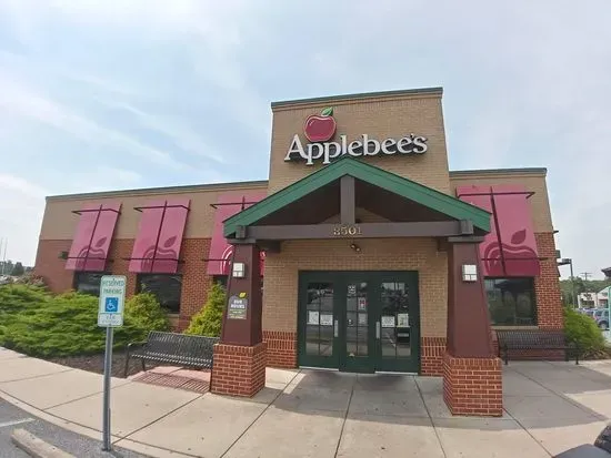 Applebee's Grill + Bar