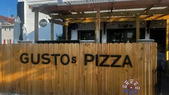 Gusto’s Pizza