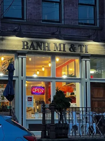 Banh Mi & Ti