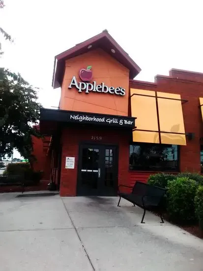 Applebee's Grill + Bar