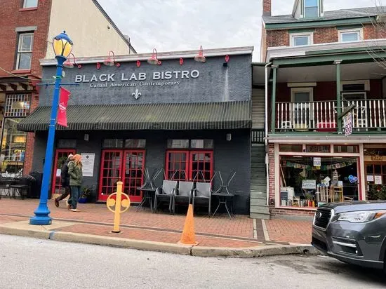 Black Lab Bistro