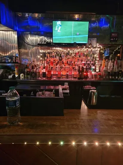 Lafayette Bar And Grill