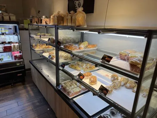 85°C Bakery Cafe - Lynnwood