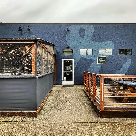 Reuben's Brews - The Ballard Taproom