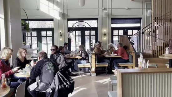 Ancora Cafe + Bakery
