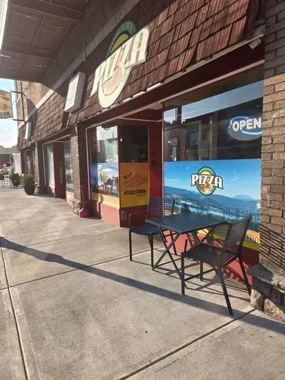 Hometown Pizza