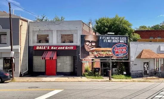 Dale's Bar and Grill