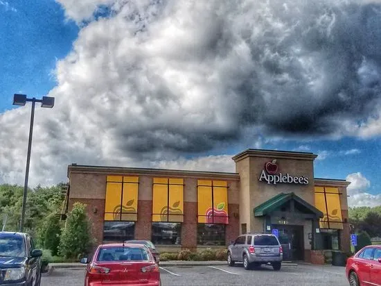 Applebee's Grill + Bar