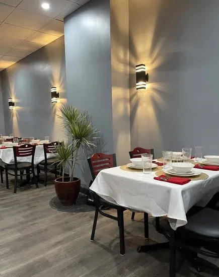 Studio7 Restaurant & Lounge