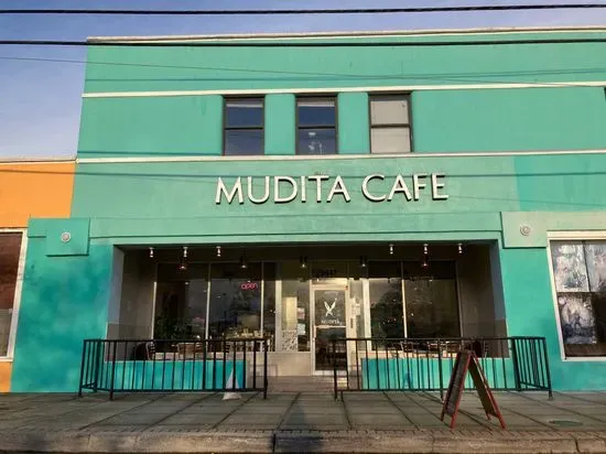 Mudita Cafe & Bar