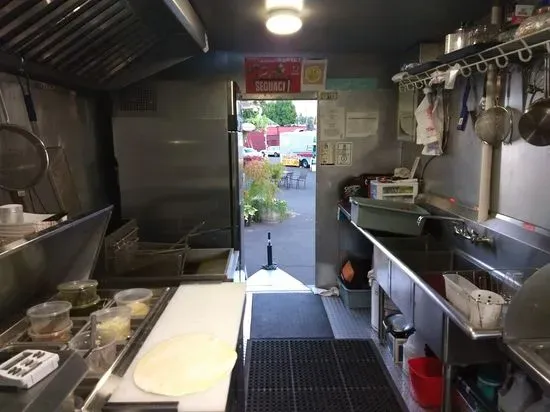 Bari Food Cart Pdx