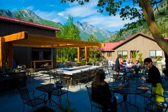 O'Grady's Pantry at Sleeping Lady Mountain Resort