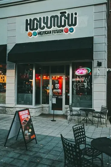 Holy Mōlli Mexican Fusion