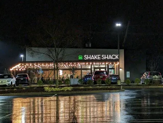 Shake Shack Willow Place