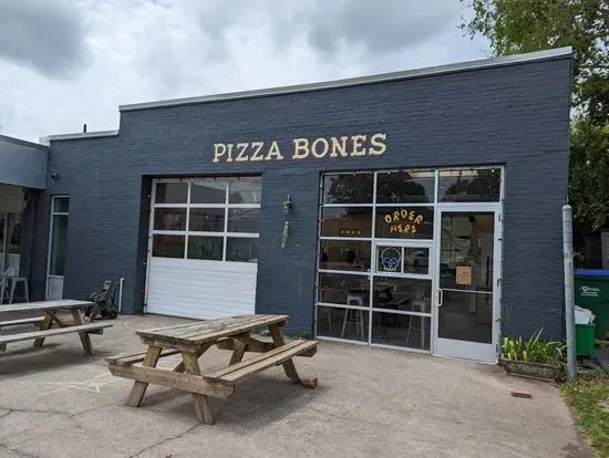 Pizza Bones RVA / FriendBar