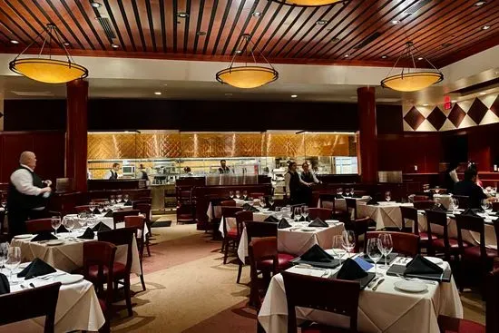 Fleming’s Prime Steakhouse & Wine Bar