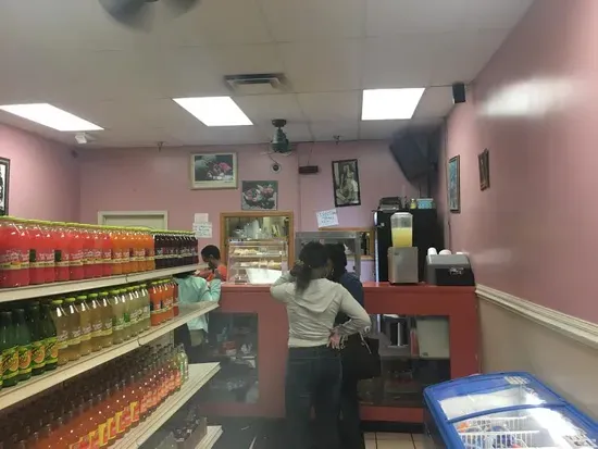 Queen's Jamaican Restaurant