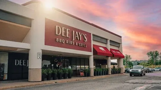 Dee Jay's BBQ Ribs & Grille - Collier