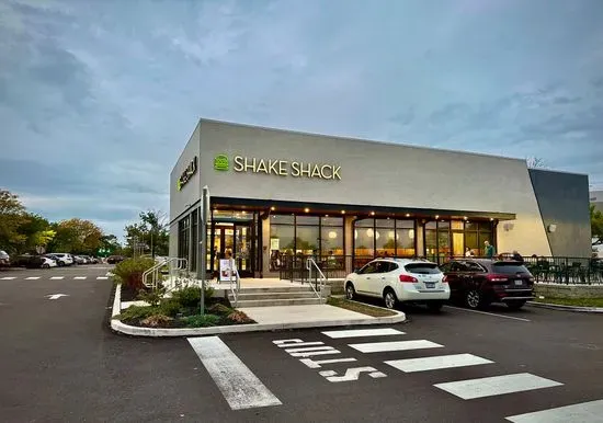 Shake Shack Montgomeryville