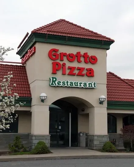 Grotto Pizza & the Skybox Sports Bar