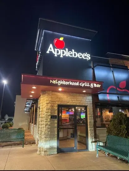 Applebee's Grill + Bar