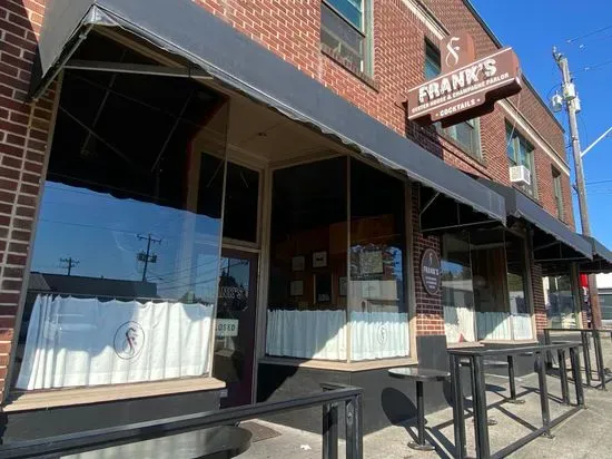 Frank's Oyster House & Champagne Parlor