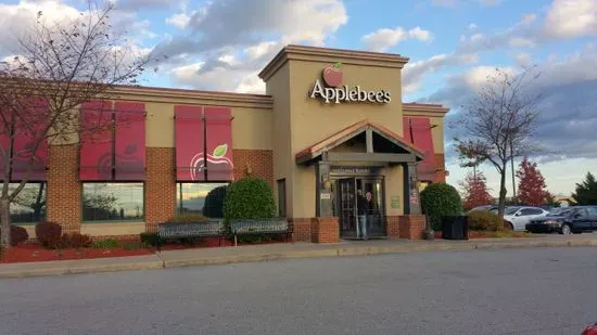 Applebee's Grill + Bar