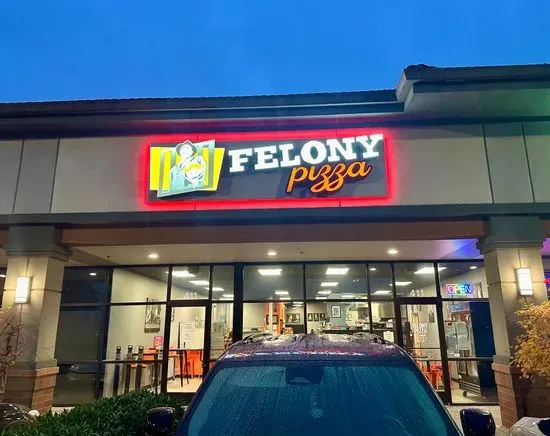 Felony Pizza Restaurant of Vancouver