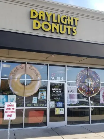 Daylight Donuts- Mason