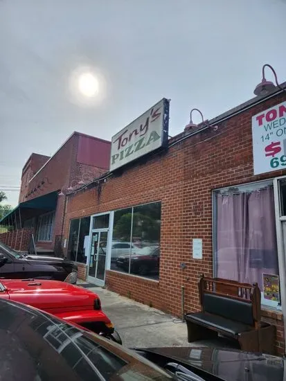 Tony's Pizza