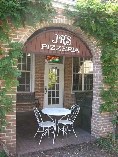 J R's Pizzeria