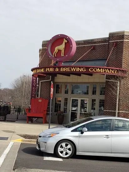 Great Dane Pub & Brewing Co. - Hilldale