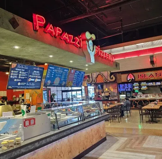 Papazzi Pizzeria - Crossroads Mall, Bellevue, WA