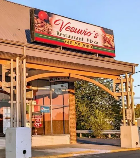 Vesuvio's Restaurant & Pizza