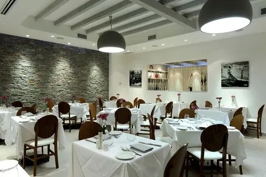 Nostos Restaurant