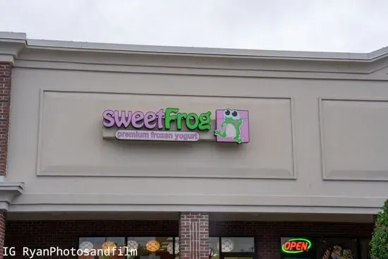 sweetFrog Premium Frozen Yogurt