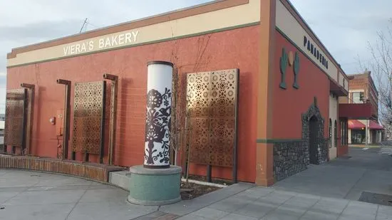 Viera's Bakery