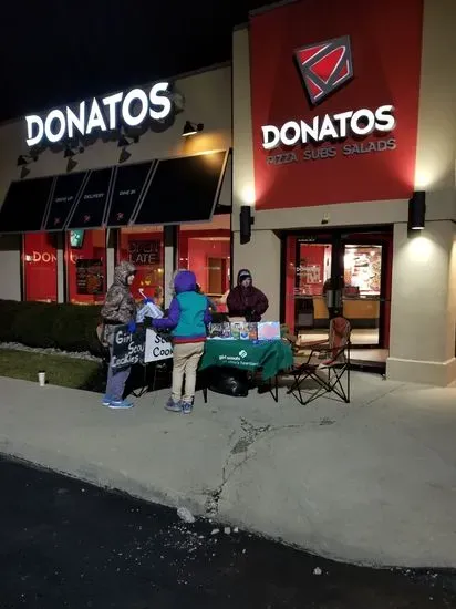 Donatos Pizza