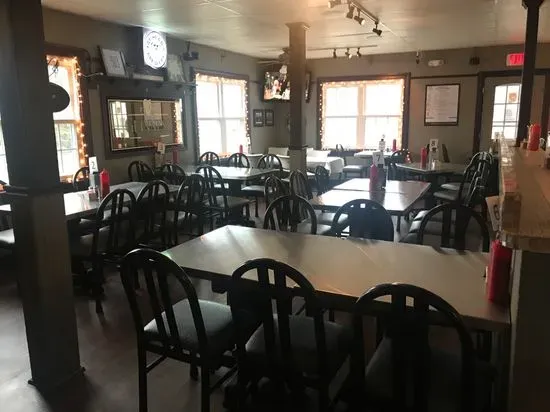 Eastland Inn Restaurant and Tavern