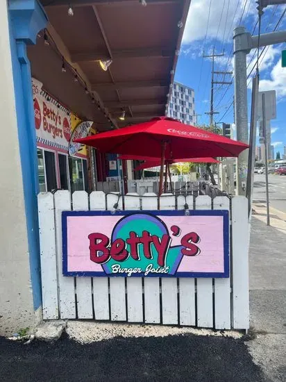 Betty's Burgers Honolulu