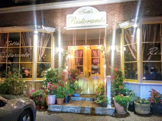 Tutti's Restaurant