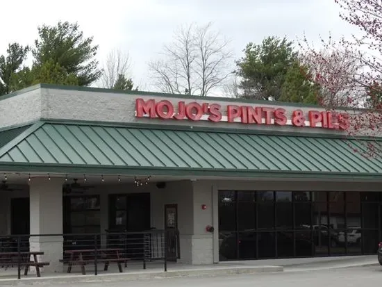 Mojo's Pints & Pies East Fayetteville