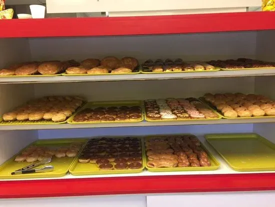 Bake and Fresh Donuts