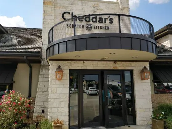 Cheddar's Scratch Kitchen