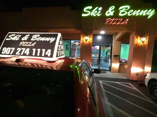 Ski & Benny Pizza