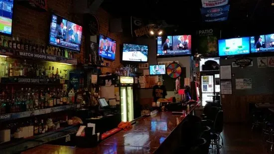 T'z Sports Pub